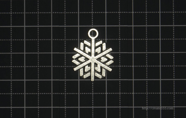 【チャーム】雪の結晶 20×16mm